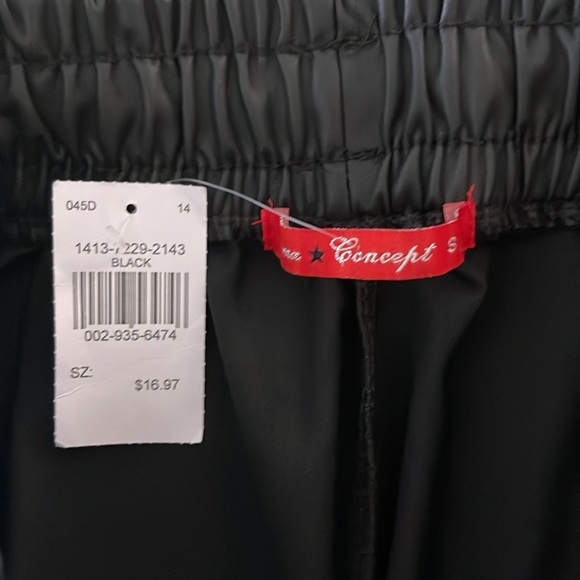 Adorable Woman’s Jogger - Picture 5 of 5